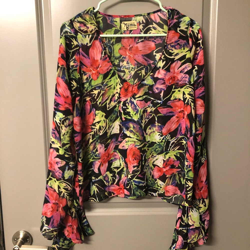 Show Me Your Mumu floral bell sleeve top